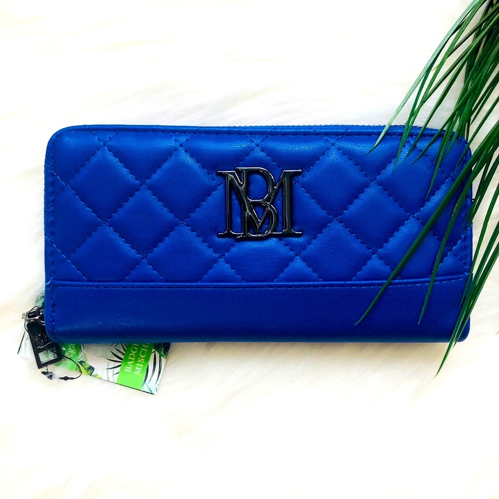 ✨Badgley Mischka Blue Quilt Design Wallet | 🎥
